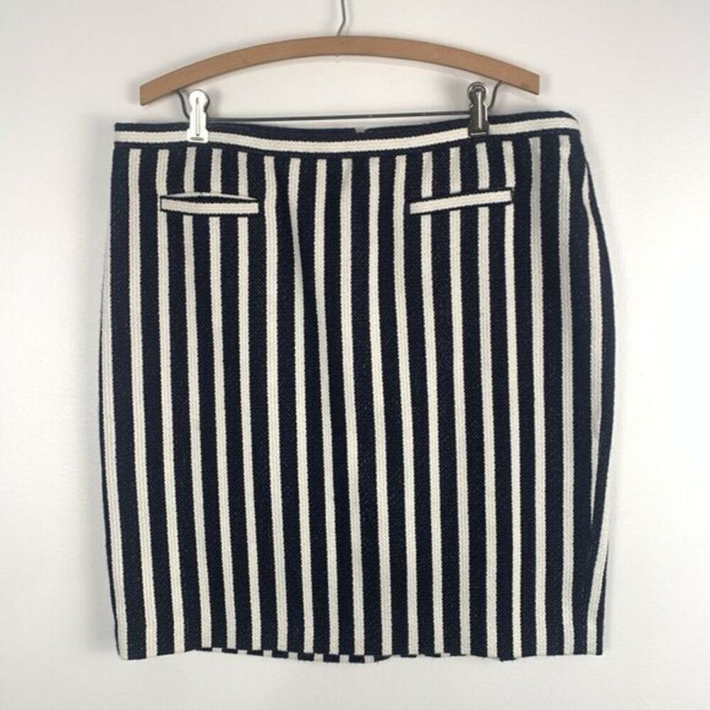Talbots Skirt Womens Size 16P Navy Blue White Striped Straight Pencil Textured
